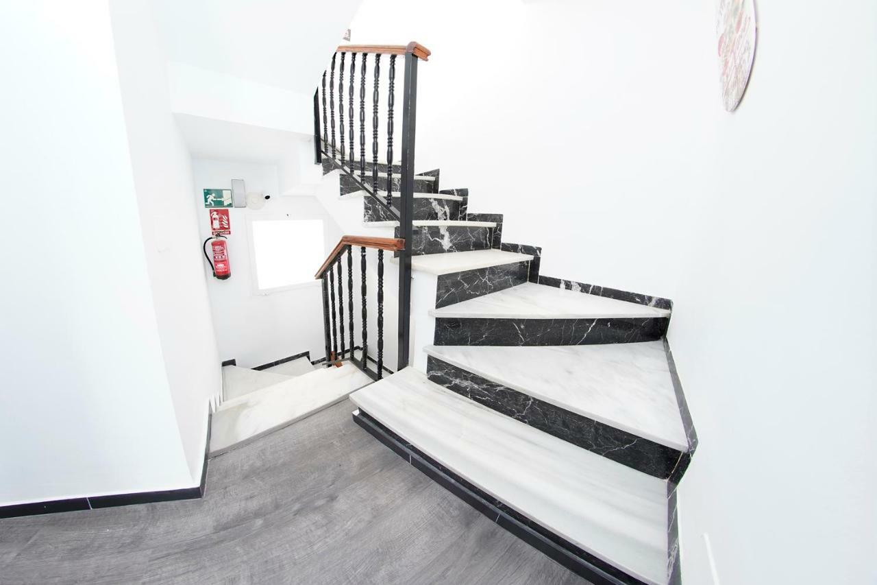 Apartamento Playa 76 Torremolinos Bagian luar foto